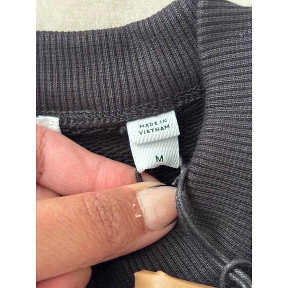 Burberry Womens Medium Black Crewneck Sweatshirt With Tags - Picture 4 of 8